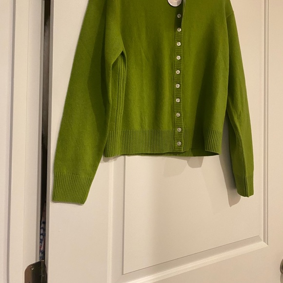 J Crew Perfect Cashmere Cardigan Green Button-Up Sweater Size S. - Picture 3 of 3